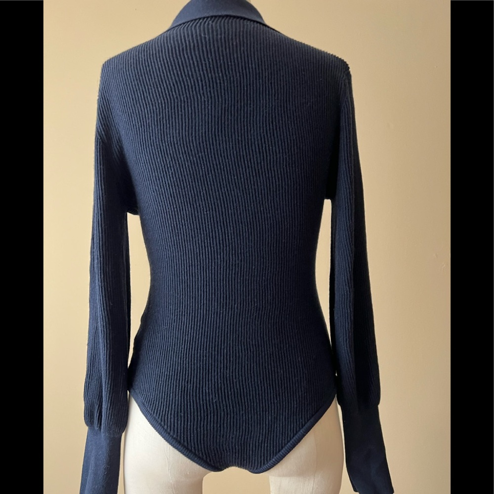 New pullover. Bodysuit sweater. - Picture 4 of 5
